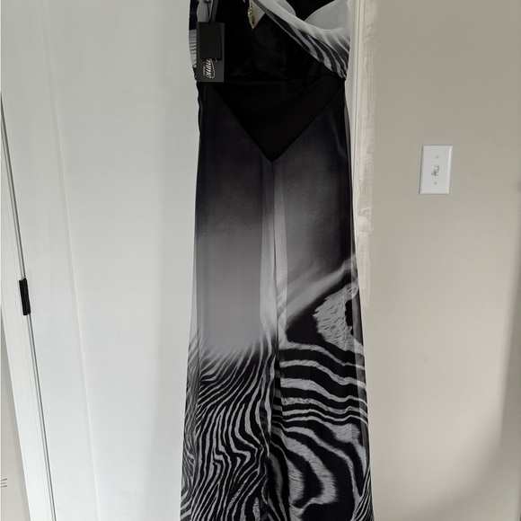 La Femme OmbreZebra chiffon - Picture 3 of 5